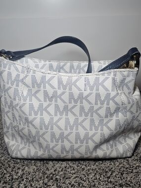 Michael Kors White & Navy MK Logo Cross Body Bag
